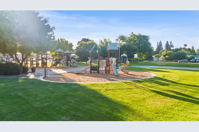 1166 Trailwood Avenue, Manteca, CA 95336 - Photo 19