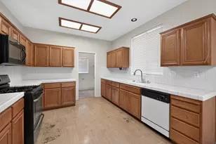 5603 Vintage Cir, Stockton, CA 95219 - Photo 17