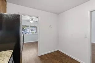 1947 Glenmore Dr, Olivehurst, CA 95961 - Photo 17