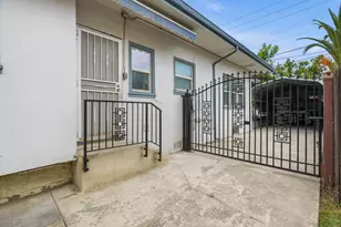 1061 W Willow, Stockton, CA 95203 - Photo 21