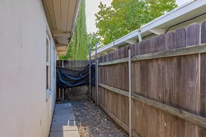 5441 71st Street, Sacramento, CA 95820 - Photo 29