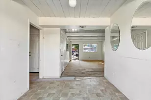 5441 71st St, Sacramento, CA 95820 - Photo 9
