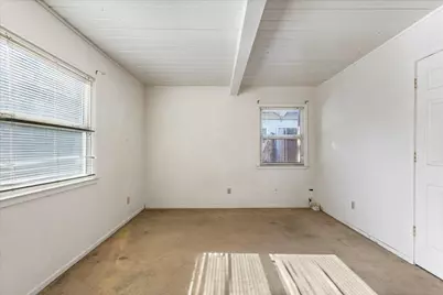 5441 71st Street, Sacramento, CA 95820 - Photo 15
