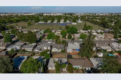5441 71st Street, Sacramento, CA 95820 - Photo 37