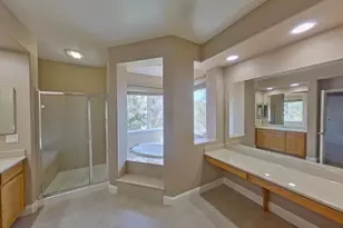 1692 Woodhaven Cir, Roseville, CA 95747 - Photo 17