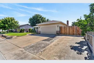 1412 Elisabeth Avenue, Escalon, CA 95320 - Photo 3