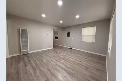 1950 Juliesse Ave, Sacramento, CA 95815 - Photo 1