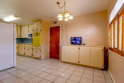 1214 W Downs Street, Stockton, CA 95207 - Photo 11