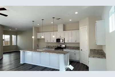 1033 Meadowlands Drive, Oakdale, CA 95361 - Photo 7