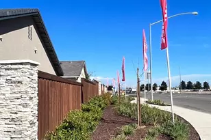1033 Meadowlands Dr, Oakdale, CA 95361 - Photo 3