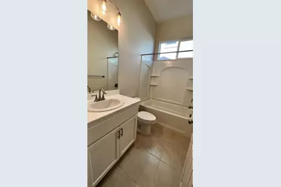 1033 Meadowlands Drive, Oakdale, CA 95361 - Photo 13