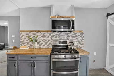 1160 1st Avenue, Walnut Grove, CA 95690 - Photo 5