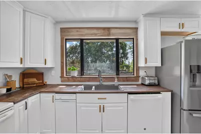 17500 E Collier Road, Acampo, CA 95220 - Photo 19