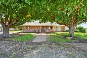17500 E Collier Rd, Acampo, CA 95220 - Photo 3