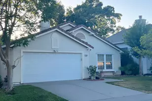 9184 Cerrolinda Cir, Elk Grove, CA 95758 - Photo 3