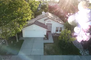 9184 Cerrolinda Cir, Elk Grove, CA 95758 - Photo 41