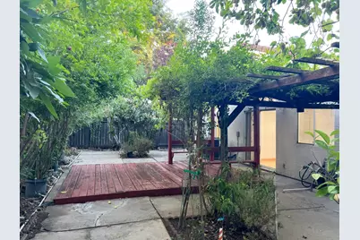9184 Cerrolinda Circle, Elk Grove, CA 95758 - Photo 35