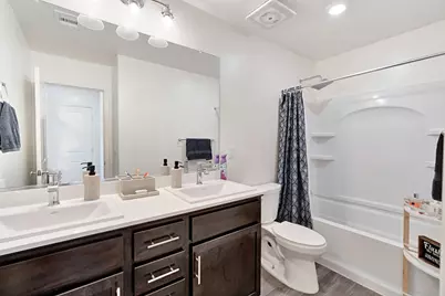 524 San Carlos Avenue, Madera, CA 93637 - Photo 27