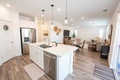 8758 Hg Madrigal Way, Elk Grove, CA 95624 - Photo 19