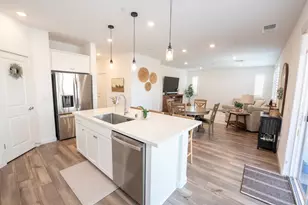8758 Hg Madrigal Wy, Elk Grove, CA 95624 - Photo 19