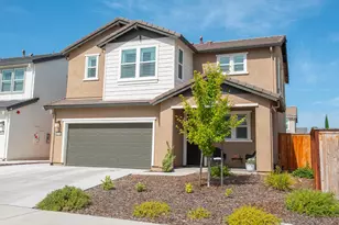 8758 Hg Madrigal Wy, Elk Grove, CA 95624 - Photo 3