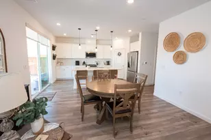 8758 Hg Madrigal Wy, Elk Grove, CA 95624 - Photo 13