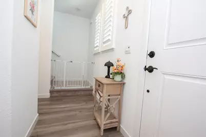 8758 Hg Madrigal Way, Elk Grove, CA 95624 - Photo 5