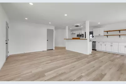 Hobbs Ln #57, Sacramento, CA 95842 - Photo 7