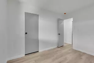 Hobbs Ln, Sacramento, CA 95842 - Photo 17