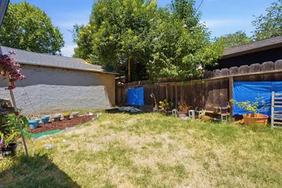 815 Wright Street, Modesto, CA 95350 - Photo 19