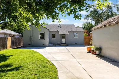 2243 Fernley Avenue, Sacramento, CA 95815 - Photo 25