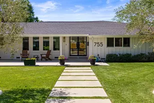 755 Regency Cir, Sacramento, CA 95864 - Photo 3