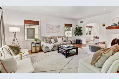 1810 4th Avenue, Sacramento, CA 95818 - Photo 3