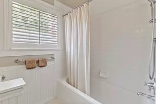 1810 4th Ave, Sacramento, CA 95818 - Photo 23