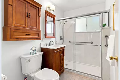 402 W Mayfair Avenue, Stockton, CA 95207 - Photo 23