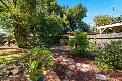 402 W Mayfair Avenue, Stockton, CA 95207 - Photo 25