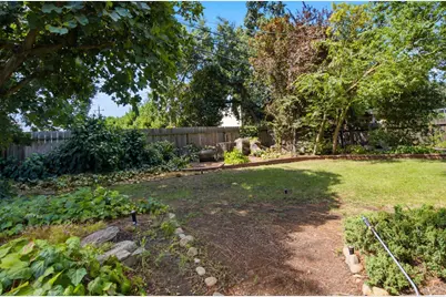 402 W Mayfair Avenue, Stockton, CA 95207 - Photo 29