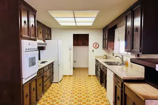 9086 Gerber Rd, Sacramento, CA 95829 - Photo 27