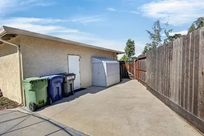 115 Elena Court, Turlock, CA 95380 - Photo 47
