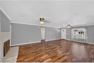 115 Elena Court, Turlock, CA 95380 - Photo 5
