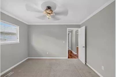 115 Elena Court, Turlock, CA 95380 - Photo 29