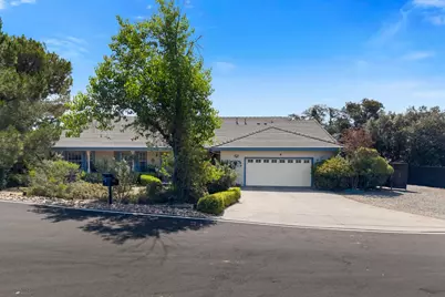 401 Oakridge Court, Valley Springs, CA 95252 - Photo 1