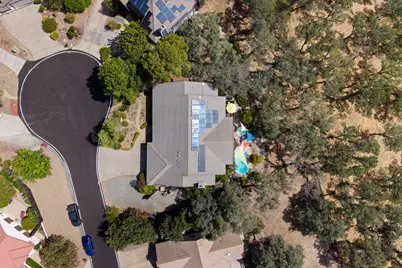 401 Oakridge Court, Valley Springs, CA 95252 - Photo 7