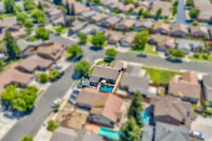 3327 Summer Creek Dr, Turlock, CA 95382 - Photo 7
