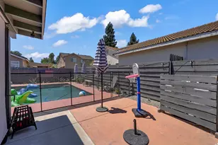 3327 Summer Creek Dr, Turlock, CA 95382 - Photo 35