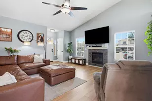 521 Star Ct, Wheatland, CA 95692 - Photo 5