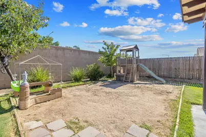 757 Strada Street, Lemoore, CA 93245 - Photo 49