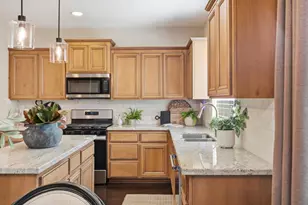 2240 Ranch View Dr, Rocklin, CA 95765 - Photo 11