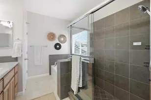 2240 Ranch View Dr, Rocklin, CA 95765 - Photo 19
