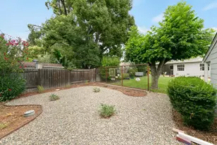 4013 Esperanza Dr, Sacramento, CA 95864 - Photo 41